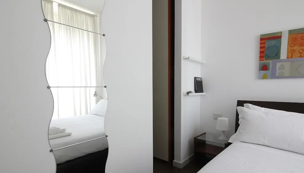 Italianway-Vittoria Colonna Apartment Milan Italy